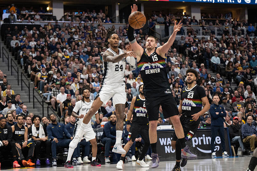 Денвер - Сан-Антоніо / Getty Images